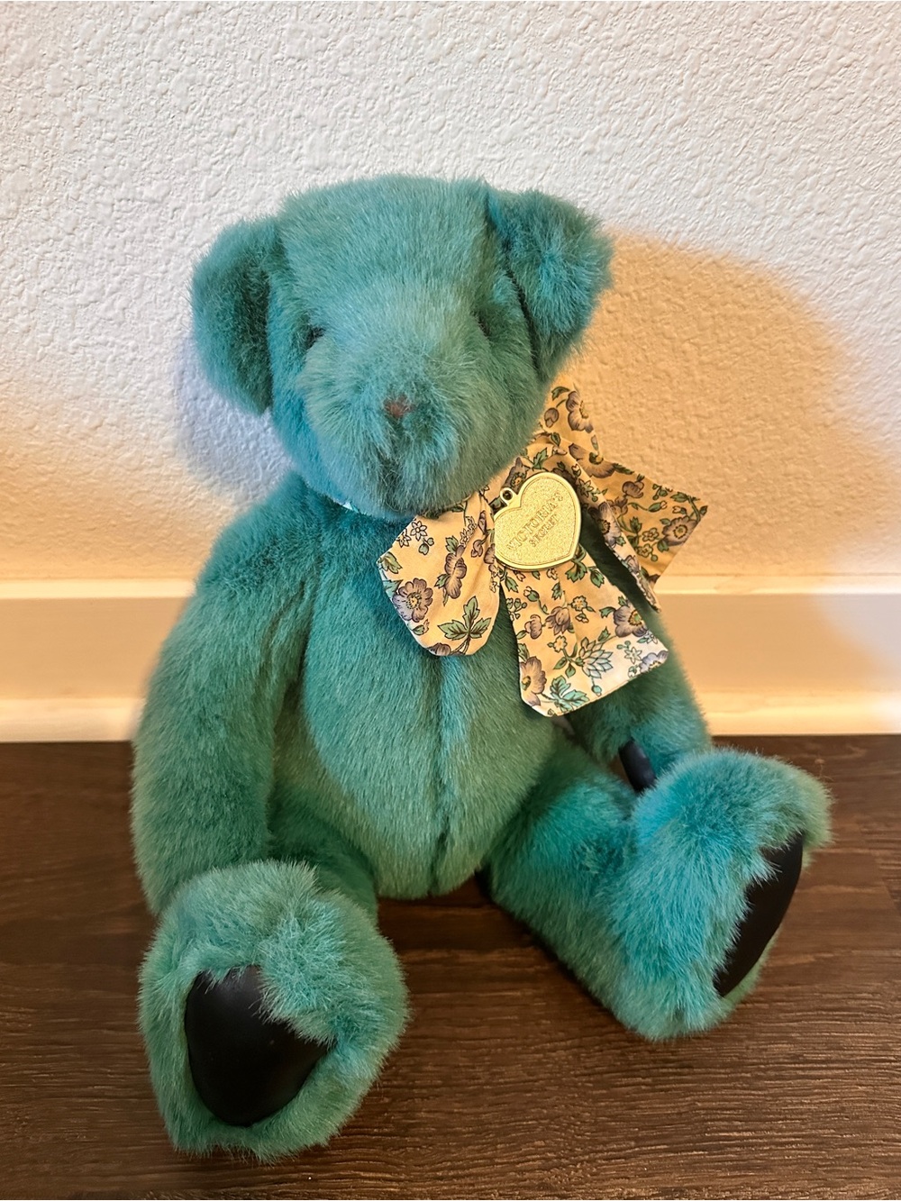 Vintage 1992 Gund Victoria's Secret Green Teddy Bear Plush